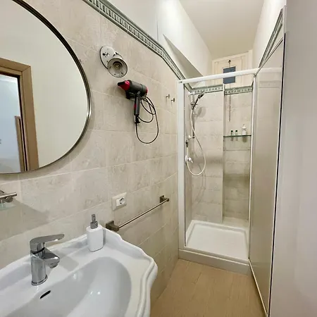 Il Reginale Deluxe Apartamento *
